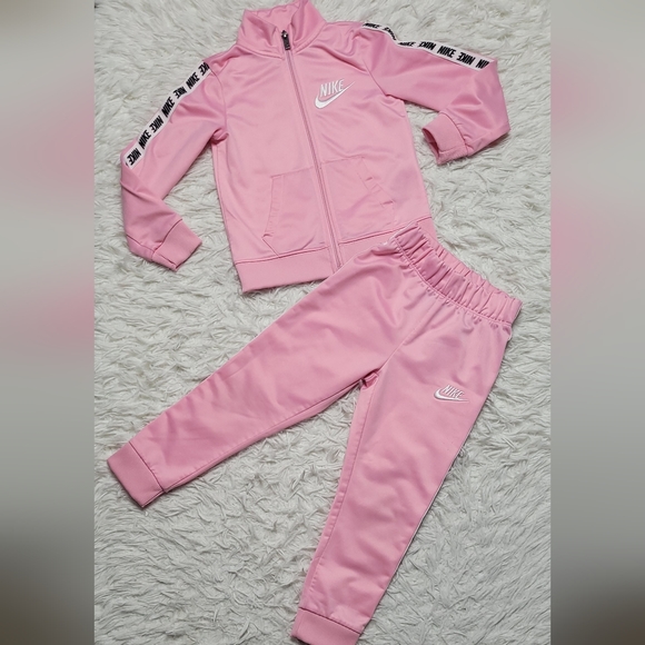 Nike Other - 💕 Toddler Pink & White Nike Tracksuit💕